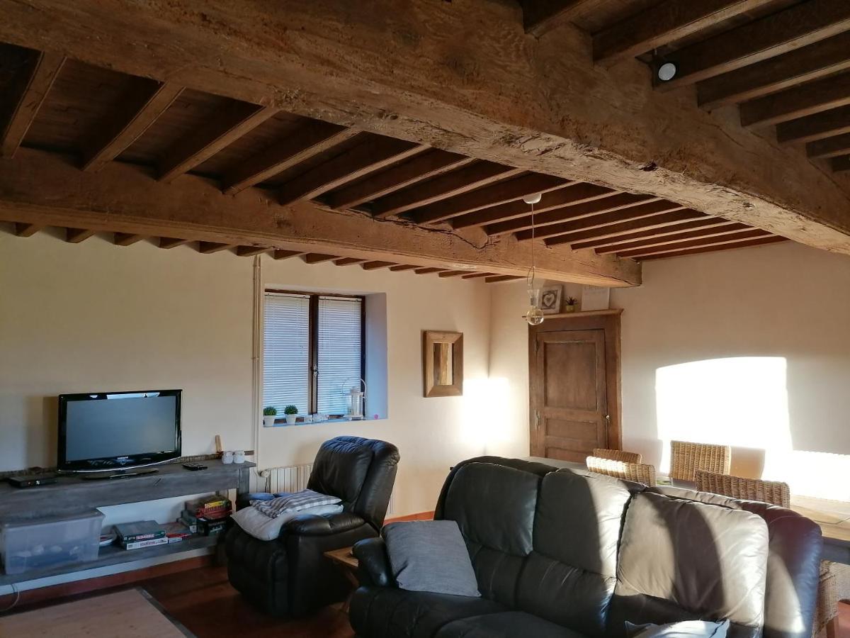 Le Noyer Bed & Breakfast Rougnat Bagian luar foto