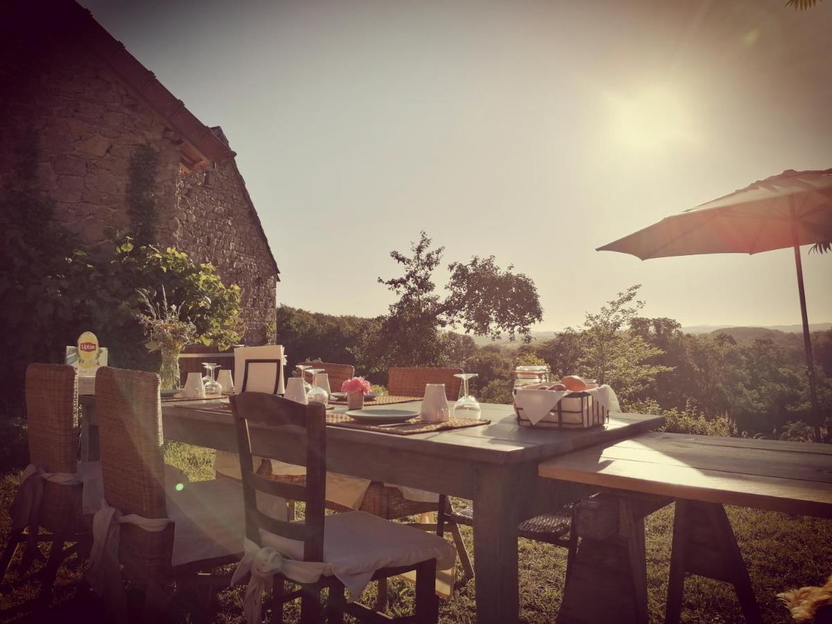 Le Noyer Bed & Breakfast Rougnat Bagian luar foto