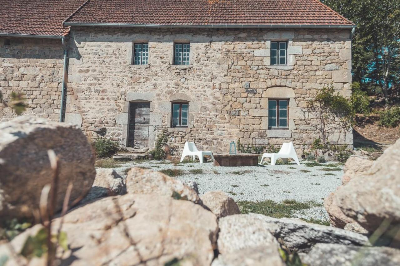 Le Noyer Bed & Breakfast Rougnat Bagian luar foto