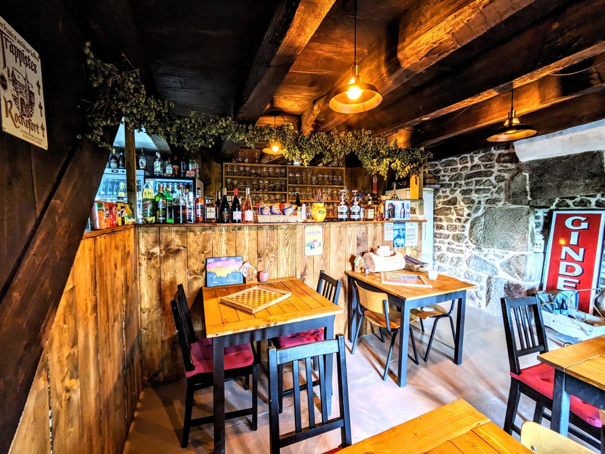 Le Noyer Bed & Breakfast Rougnat Bagian luar foto